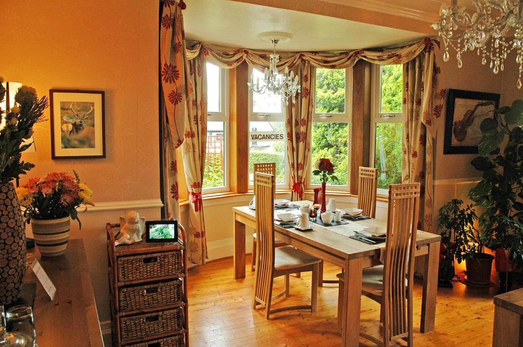 Pitreavie Guest House Dunfermline Exterior foto